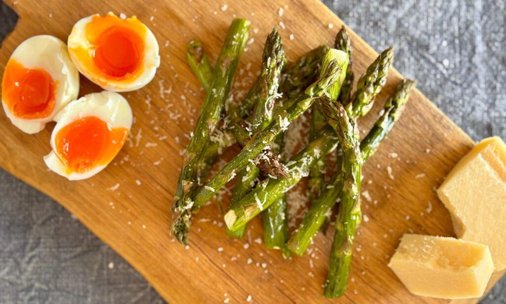 Air Fryer Asparagus by Clare Andrews